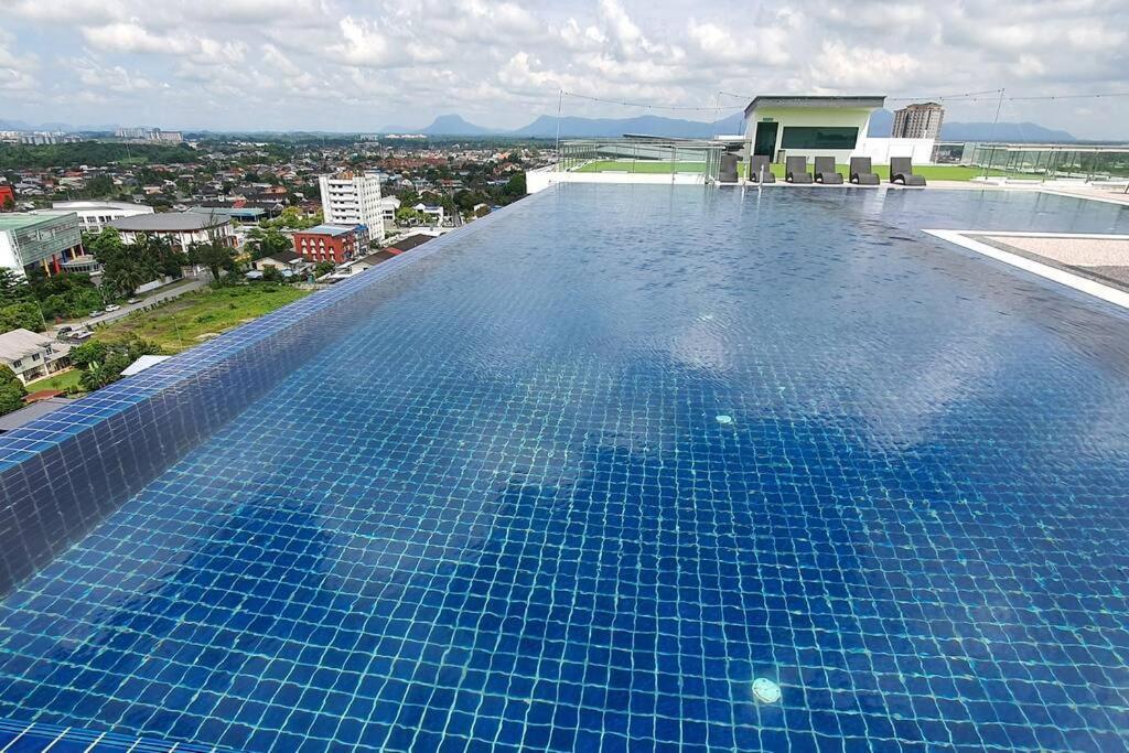 Kozi Square New Sgh Cozy Home Lv7B Kuching Exterior foto
